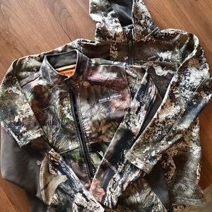 Boys camo jackets (2)